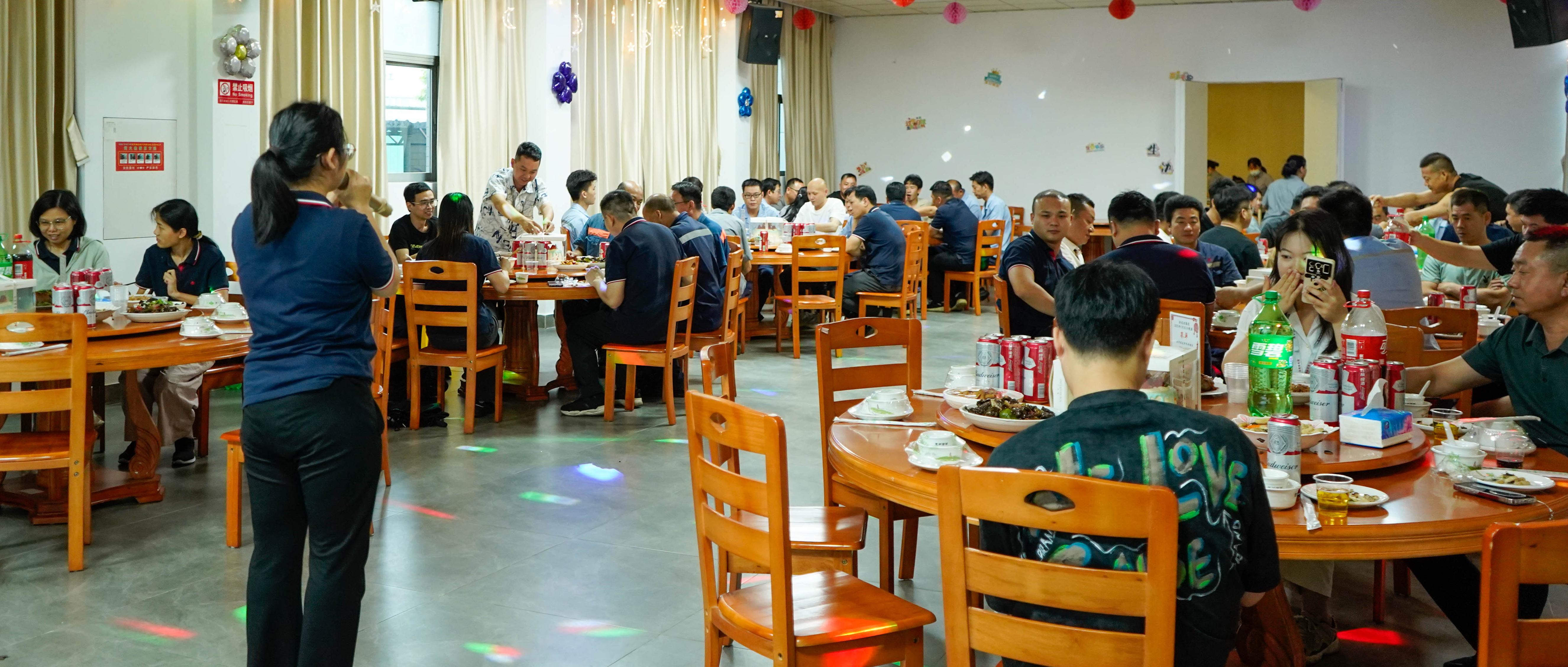 員工生日會(huì) | 巧手納福，溫情共聚